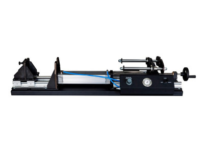 Mechanism for testing steering racks under load 